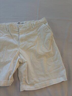 Men's Izod Saltwater Stretch 36 White Shorts